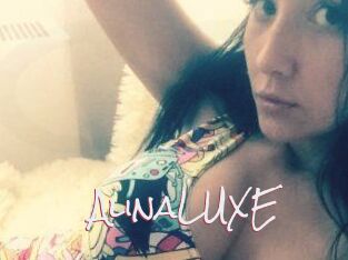 AlinaLUXE