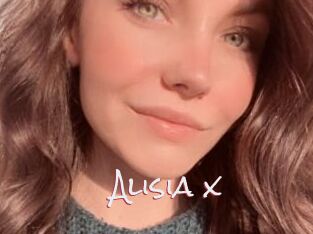 Alisia_x
