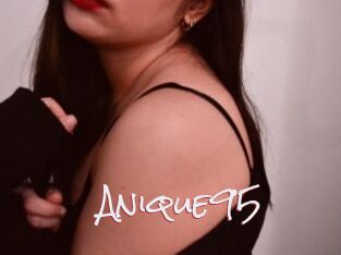 Anique95