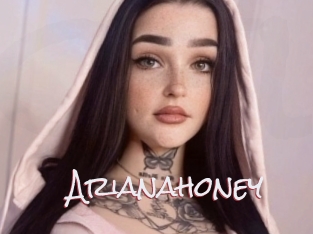 Arianahoney
