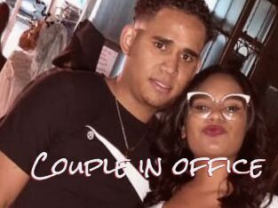 Couple_in_office