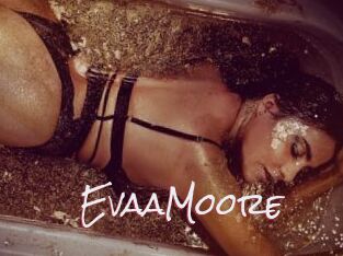 EvaaMoore