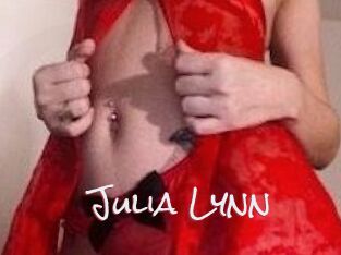 Julia_Lynn