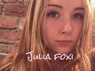 Julia_foxi