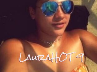 LauraHOT_9