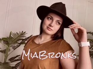 MiaBronks