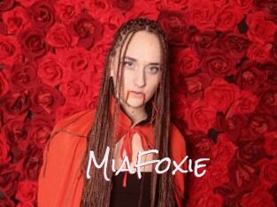MiaFoxie
