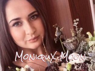 MoniquX_Moon