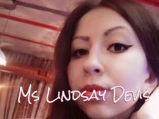 Ms_Lindsay_Devis