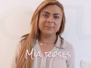 Mia_roses