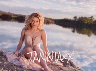 TANNIAxX