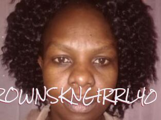 XBROWNSKNGIRRL40