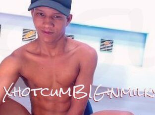 XhotcumBIGinmilkx